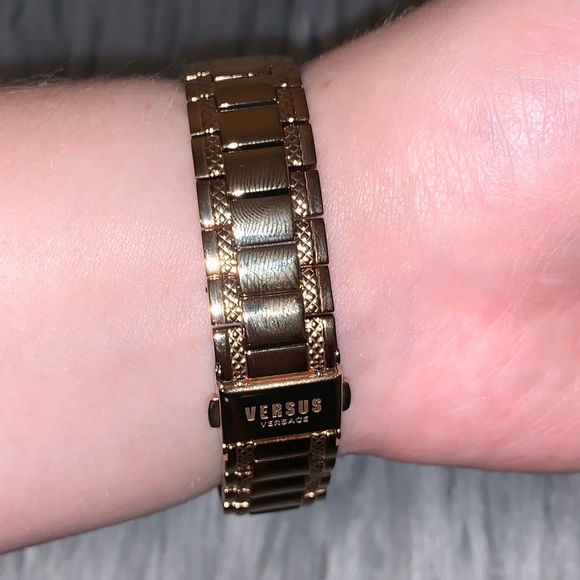 VERSACE WATCH - Picture 5 of 6